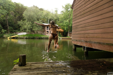 Picture 8 - Gabbie Carter on Zishy in Goneaway Lake
