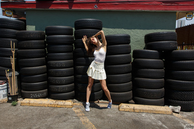 Picture 1 - Vivi Kuanas on Zishy in Sells Me Tires